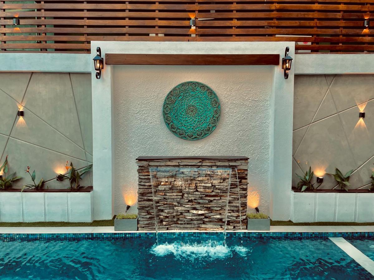 8 Plus Luxury Apartments Negombo Kültér fotó