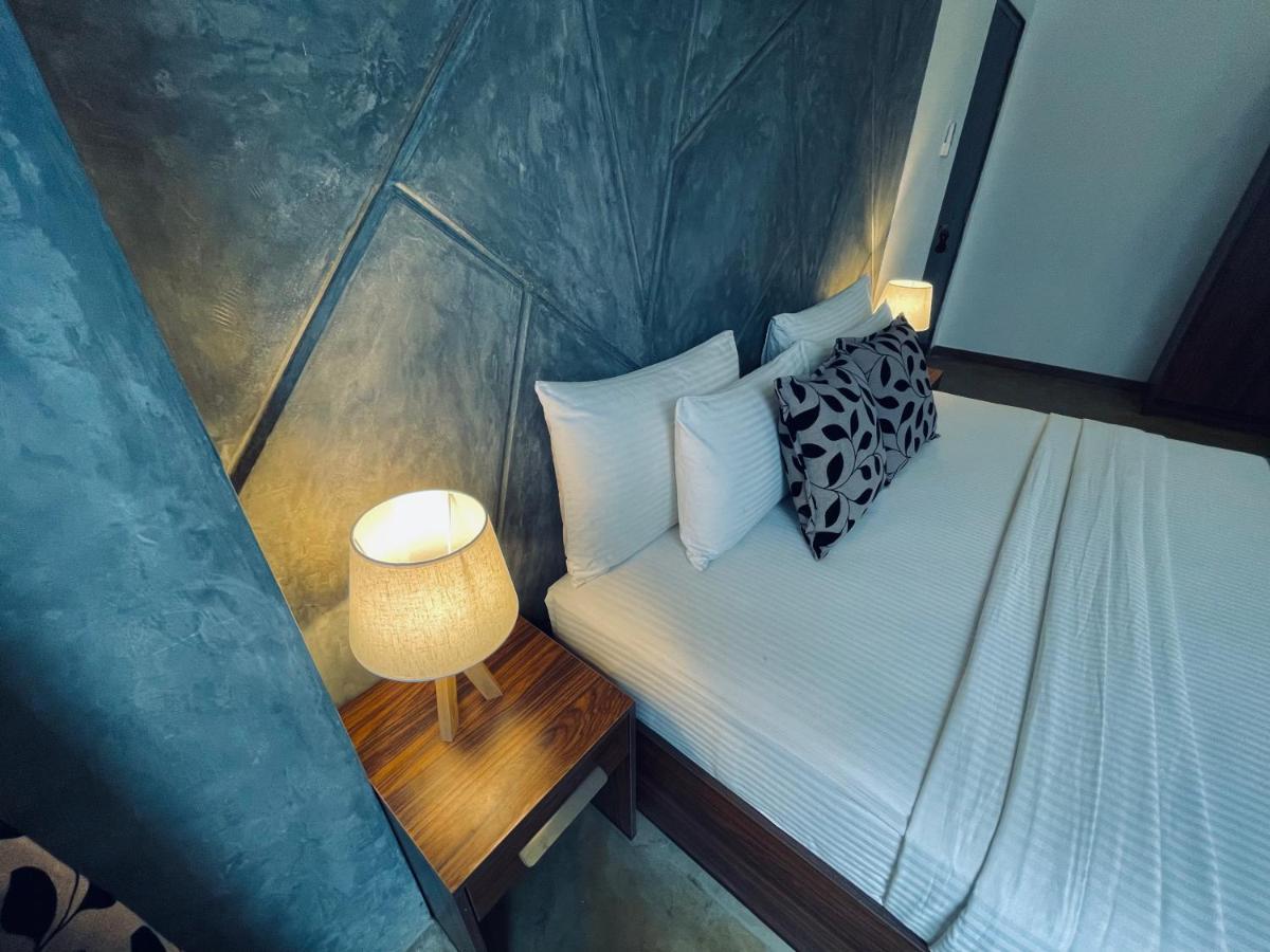 8 Plus Luxury Apartments Negombo Kültér fotó