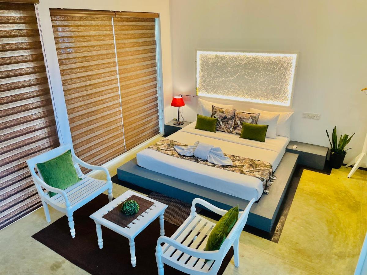 8 Plus Luxury Apartments Negombo Kültér fotó