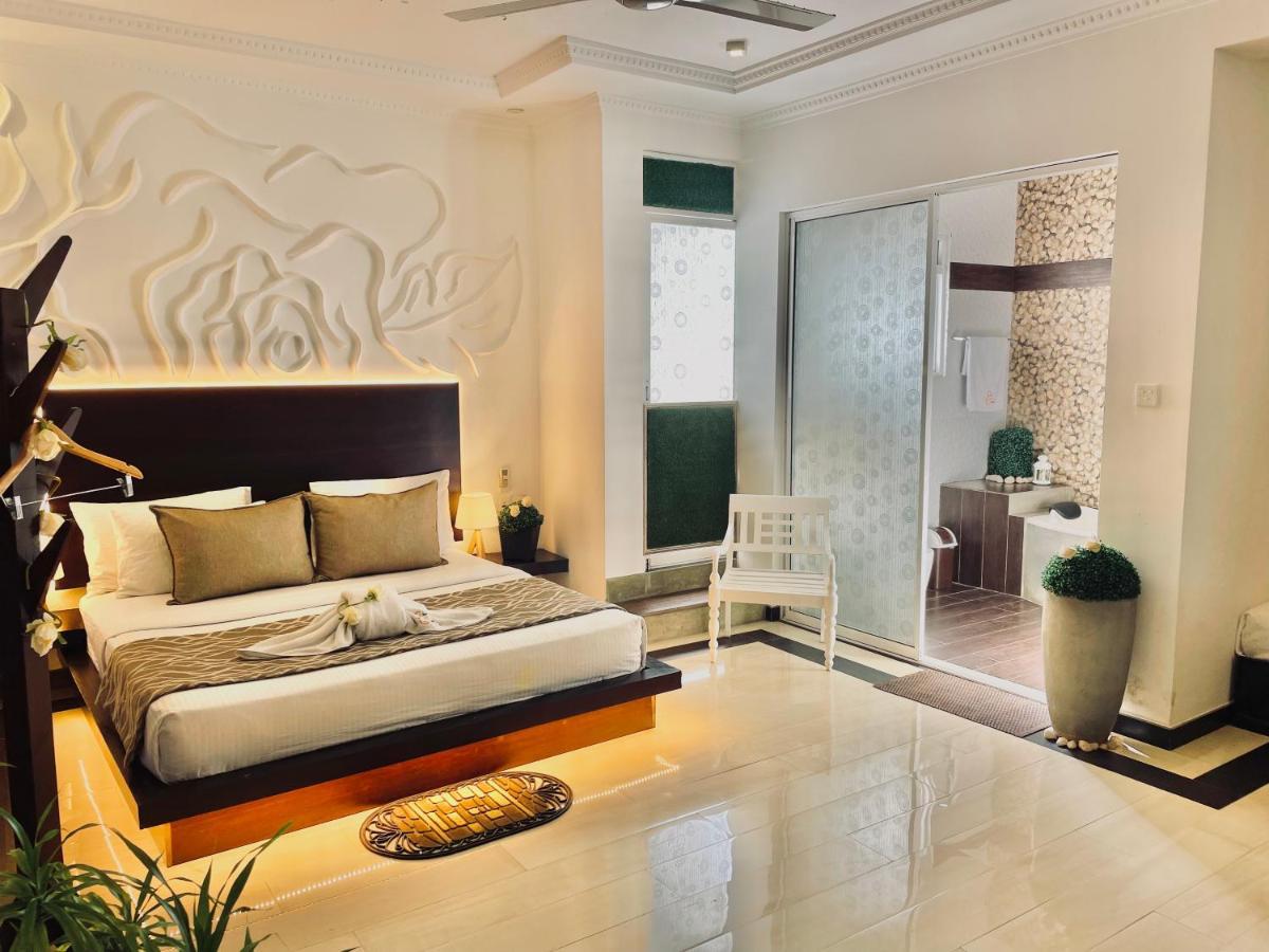8 Plus Luxury Apartments Negombo Kültér fotó