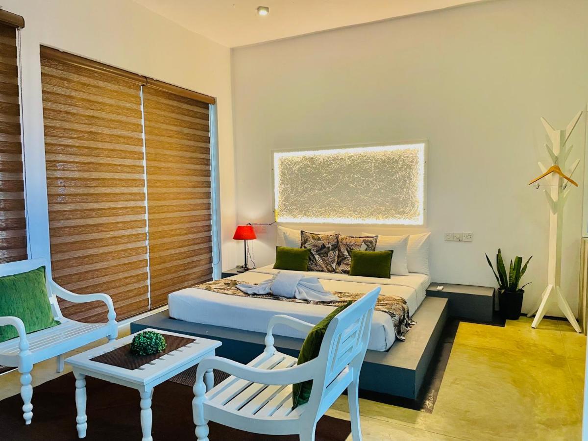 8 Plus Luxury Apartments Negombo Kültér fotó