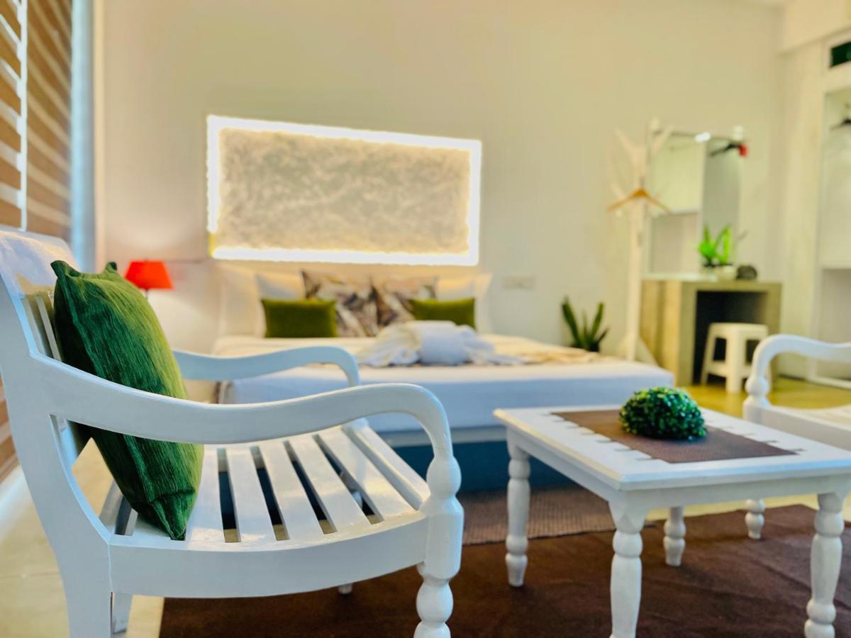 8 Plus Luxury Apartments Negombo Kültér fotó
