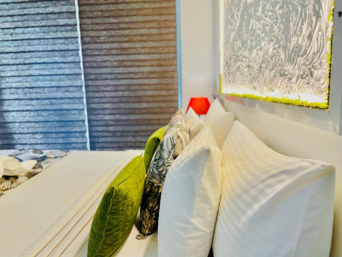 8 Plus Luxury Apartments Negombo Kültér fotó