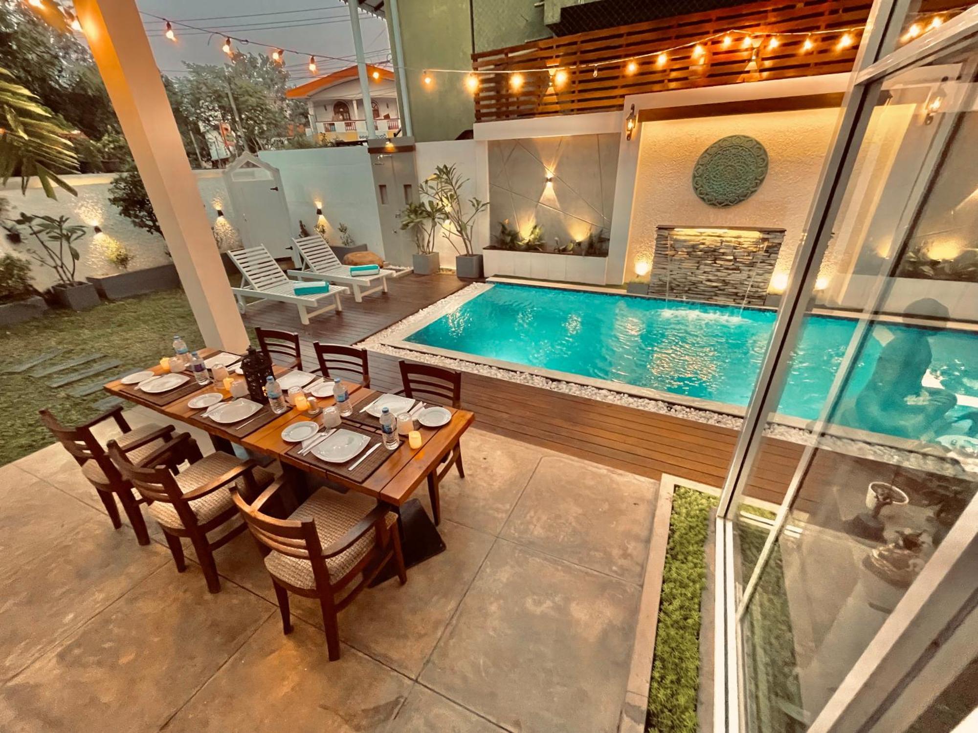 8 Plus Luxury Apartments Negombo Kültér fotó